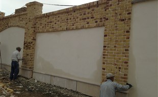 اجرای نمای دیواره حیاط